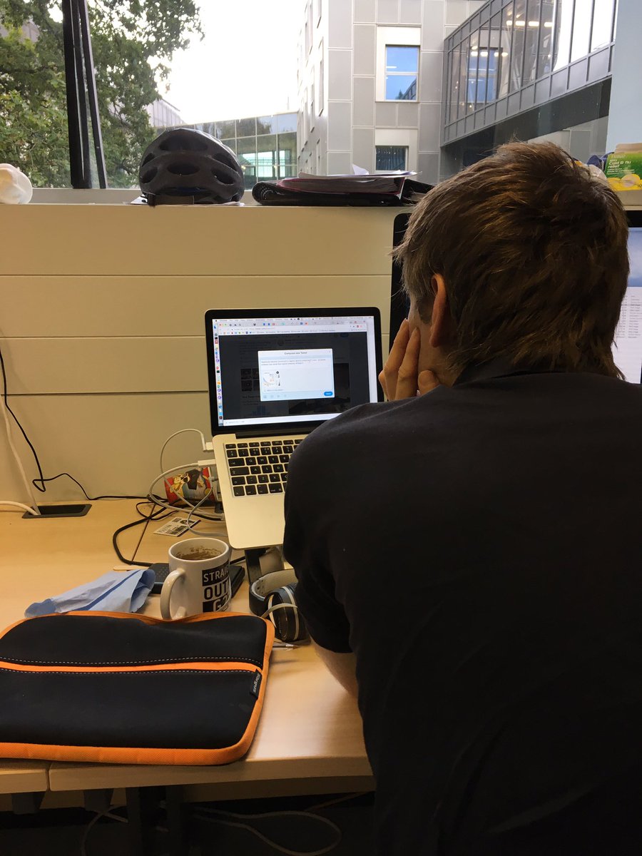 physicsG27's tweet photo. Tom comes to grips with the harsh world of tweeting. #noPreview #howToHyperlink #perfectionist #G27doesScience https://t.co/b7ACdrziPA