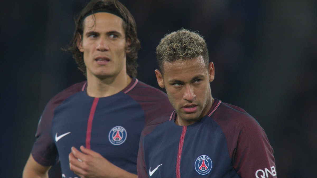 19H30PM's tweet image. Débat 2 ce soir dans #19H30PM : DIJON vs PARIS, un match piège pour le PSG ? 
Donnez vos avis, posez vos questions, les meilleurs tweets passeront en direct sur Canal Plus Sport.