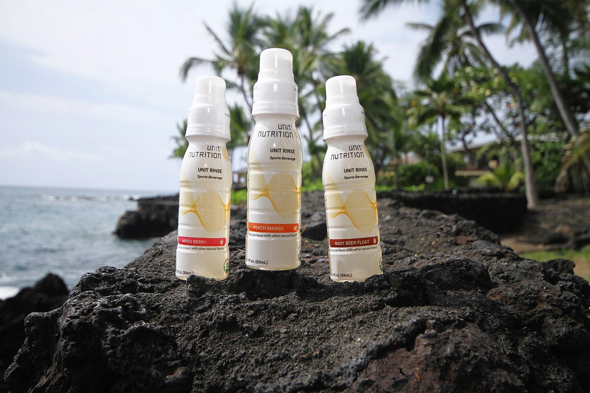 unitnutritionco's tweet photo. UNIT RINSE on the rocks anyone? 🍸
#UnitNutrition #IMKona #Triathlon #Triathlontraining #UnitRinse https://t.co/0A1MUwbWU1