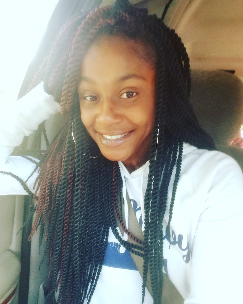ShadoraL's tweet photo. Tryn have more Followers 💯❤🍫😍 https://t.co/GQ3k7dXQgW