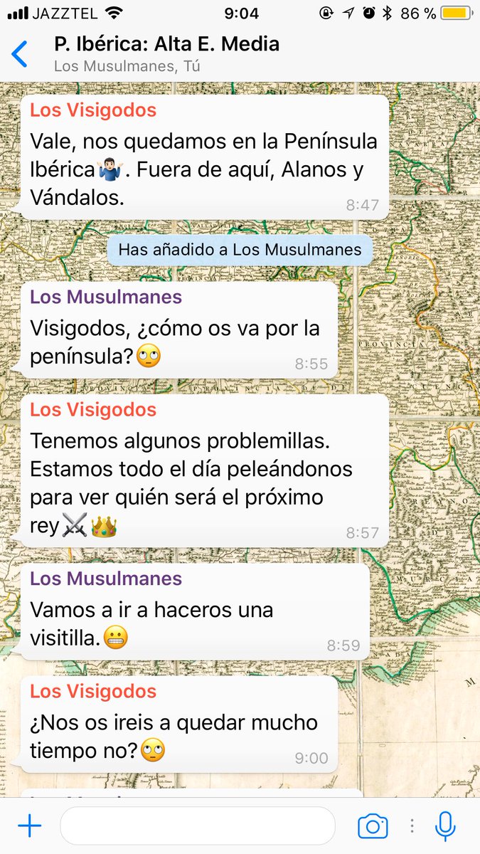 Juan_Naranjo_'s tweet photo. EN 2ºESO HEMOS CONVERTIDO LA ALTA EDAD MEDIA EN UNA PELEA EN UN GRUPO DE WHATSAPP. https://t.co/AFPiLvWj7H