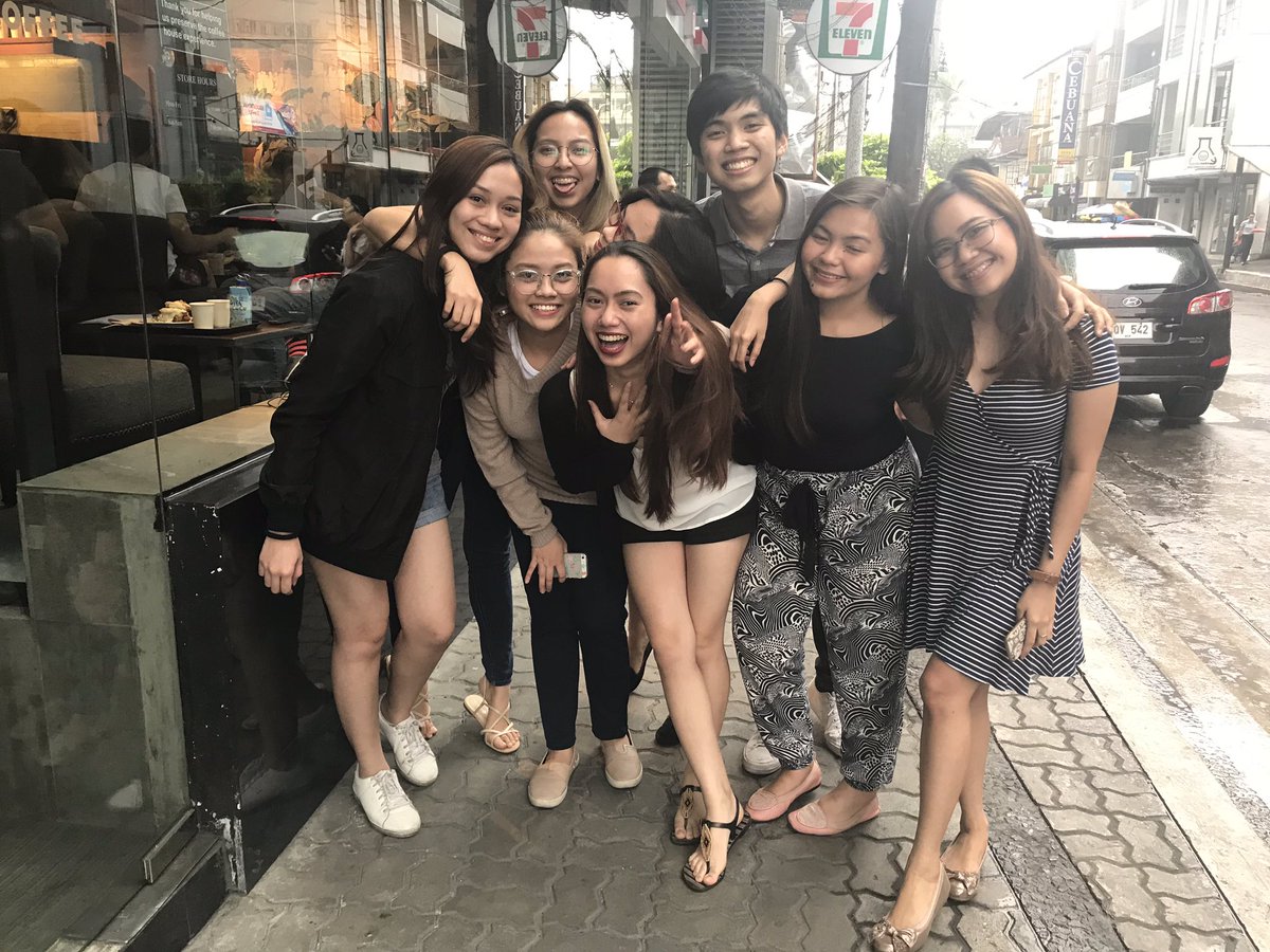 joaneendozo's tweet photo. Thanks for making aral days bearable ❤️ #TeamTheOne @jessyvenice @gubbatlacson https://t.co/VPGRSwRH2R