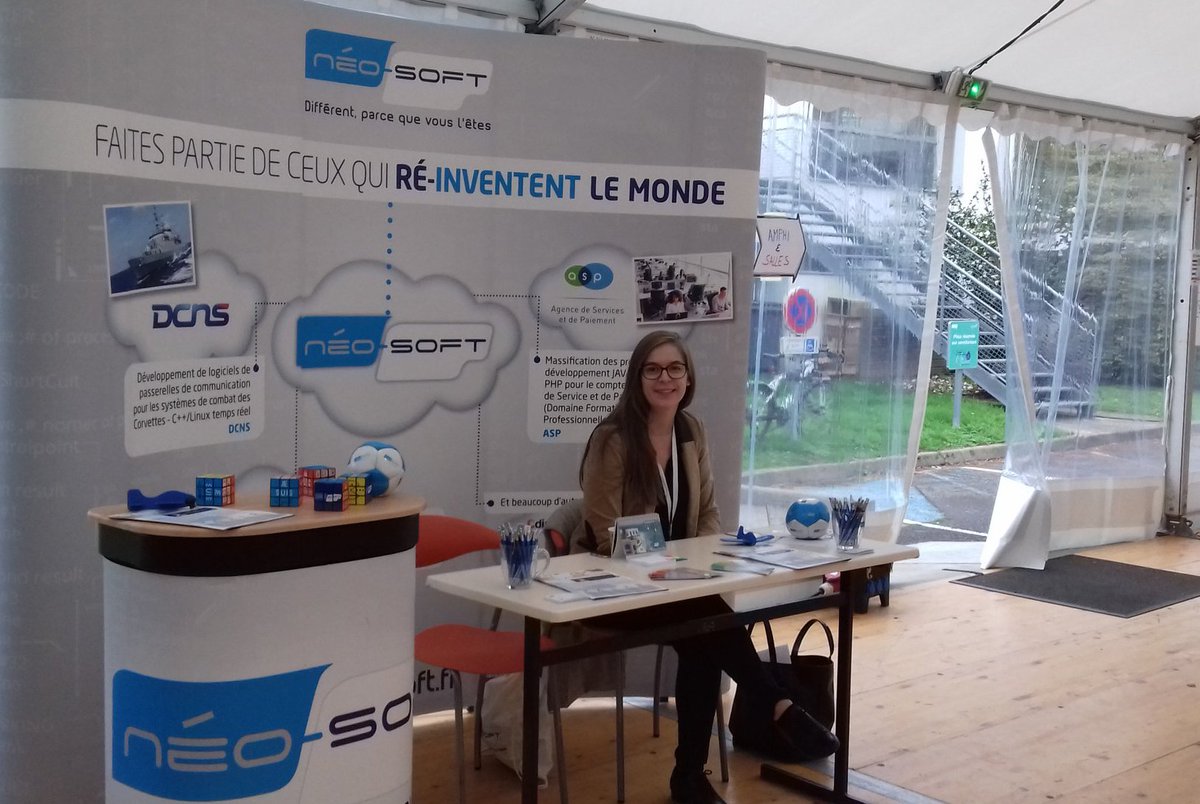 neosoft_'s tweet photo. [RENNES] L'équipe Néo présente à l'Agile Tour aujourd'hui et demain! 👋🏻 #atrennes17 @atrennes https://t.co/ZQUWO1mfqY