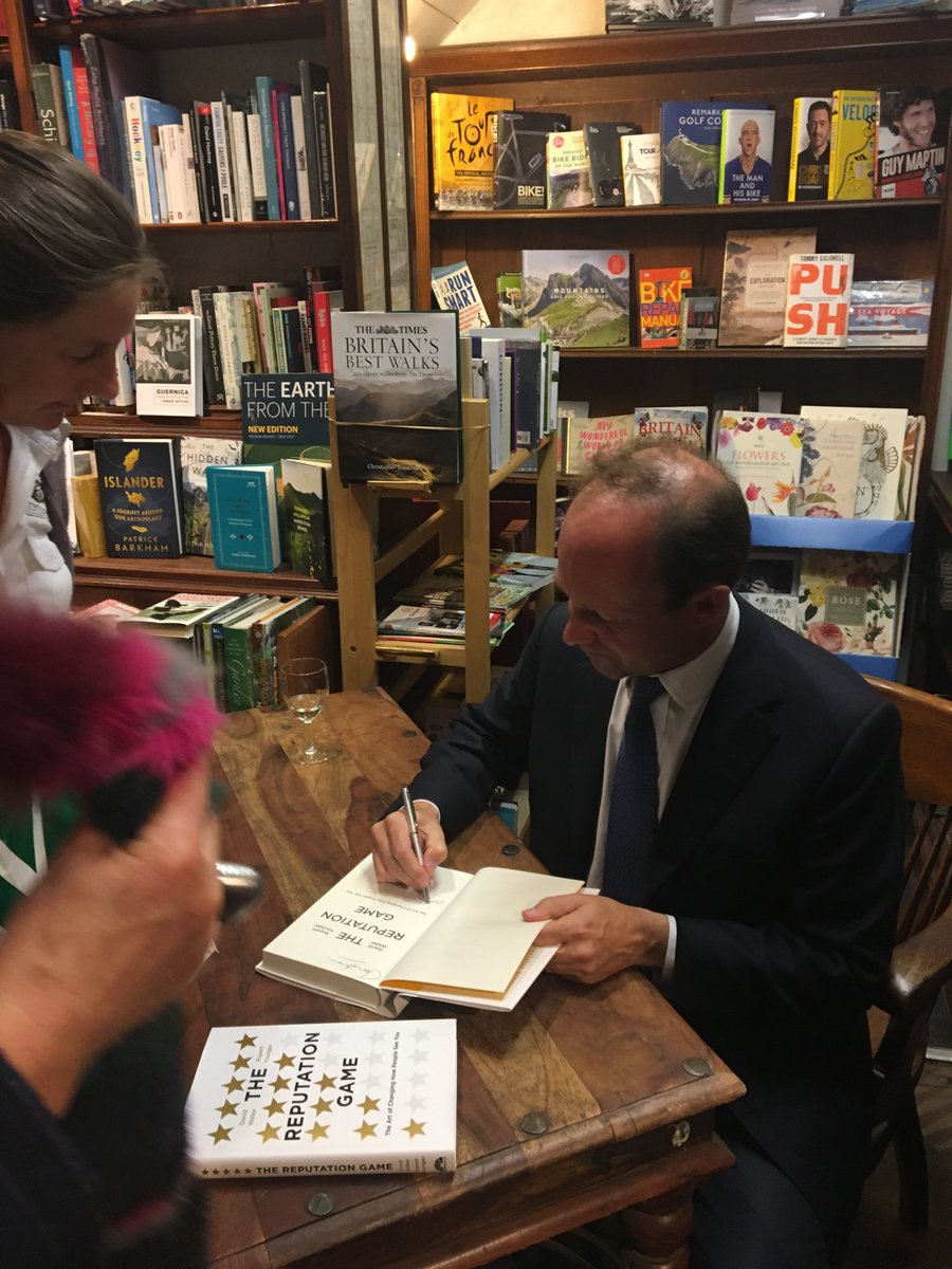 Sold out at last night’s book talk and signing!  A big thanks to all who came @OneworldNews @ReputationOxfd @rupertyounger @davidrosswaller