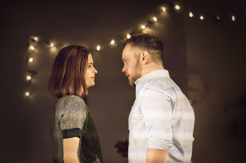 ⭐️⭐️⭐️⭐️⭐️ Read <a href="/EveningStandard/">nope s</a>'s review of 'autumn's must-see hit' #ntBeginning: ow.ly/A4TF30fQFzq