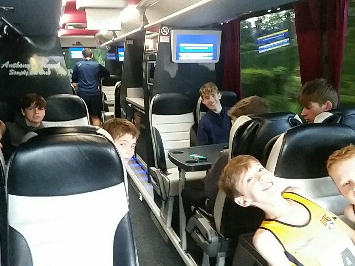 Junior and Intermediate Teams travelling to the ESSA 1st cross country round. Good luck team