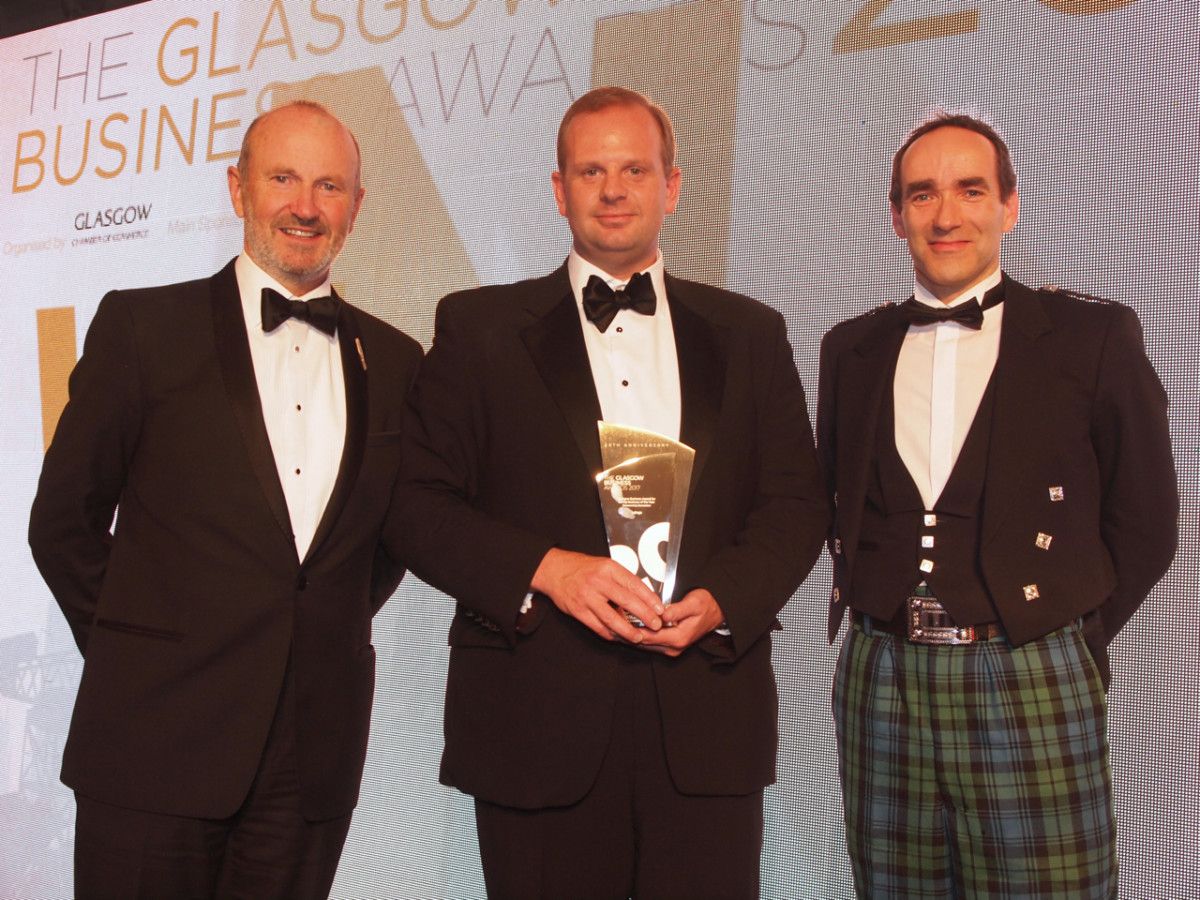 Glasgow_Chamber's tweet photo. Huge congrats to @LaingsGlasgow who scooped Family Business of the Year at #GBA17. Read about it in @PJeweller here https://t.co/izszGA2HRT https://t.co/7sKk3gODBu