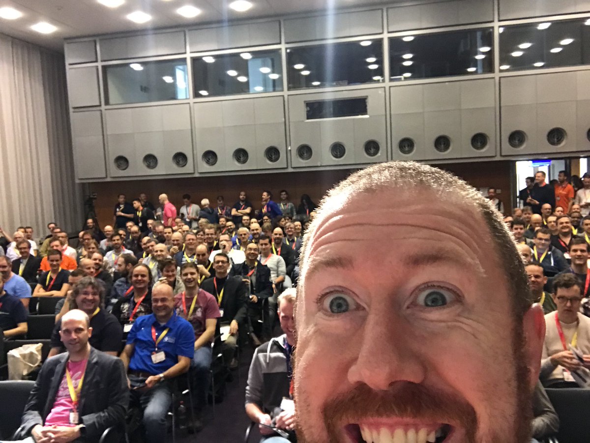 nmerrigan's tweet image. Full house #TechDaysNL
