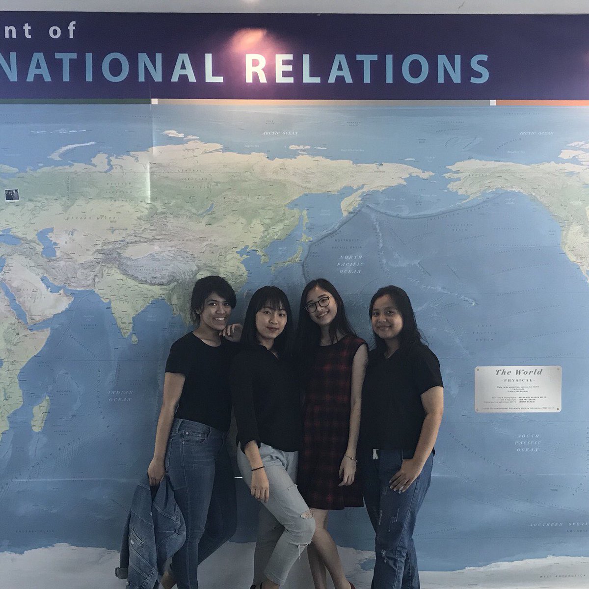 putriaida_AG's tweet image. We are for IULI! #iuli #InternationaluniversityliasonIndonesia #HTM #MGT #IBA #INR #AVM @widyagra