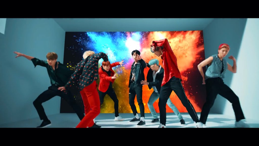 shake2sushi's tweet photo. CONGRATS @BTS_twtโค๏ธAND TO ALL ARMYS๐๐ป
#DNA1stWin
#DNA2ndWin
#DNA3rdWin
#DNA4thWin
#DNA5thWin
#DNA6thWin
#DNA7thWin
#DNA8thWin
#DNA9thWin https://t.co/sMKp3csAv1