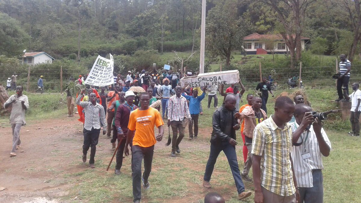 #NasaOnTrack #OppositionDemos #NASAdemos now underway in the forest, no entering #CBD!!!