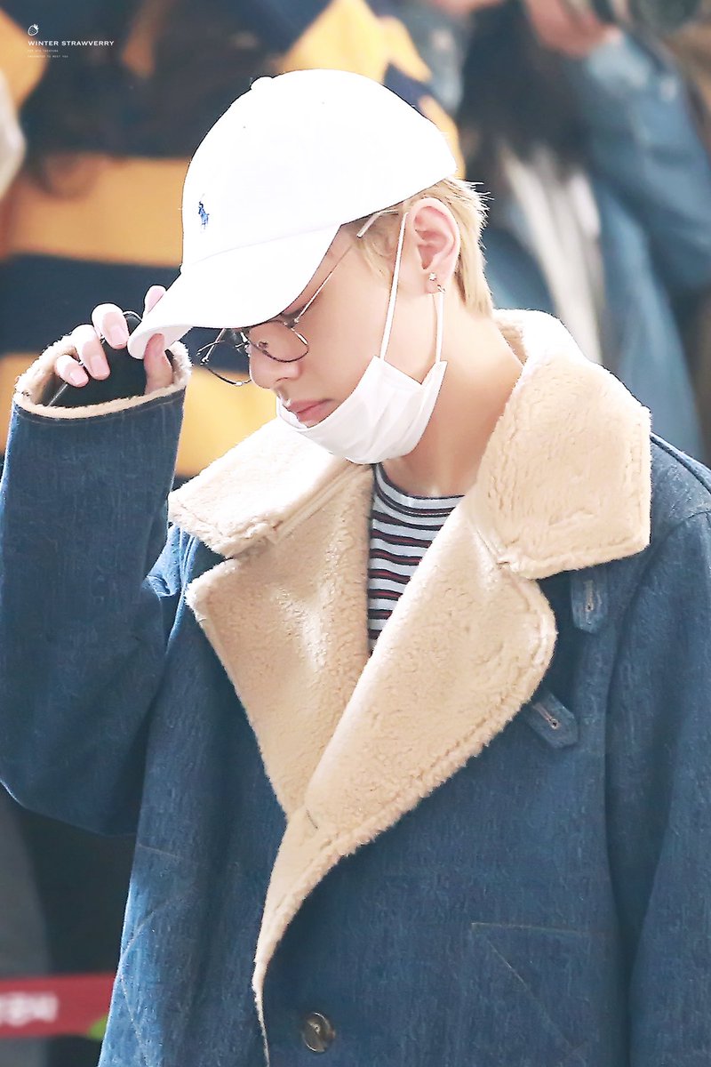 dreamlikekth's tweet photo. i'm still starstruck by his beauty every time i lay my eyes on him https://t.co/khQQmROcdf