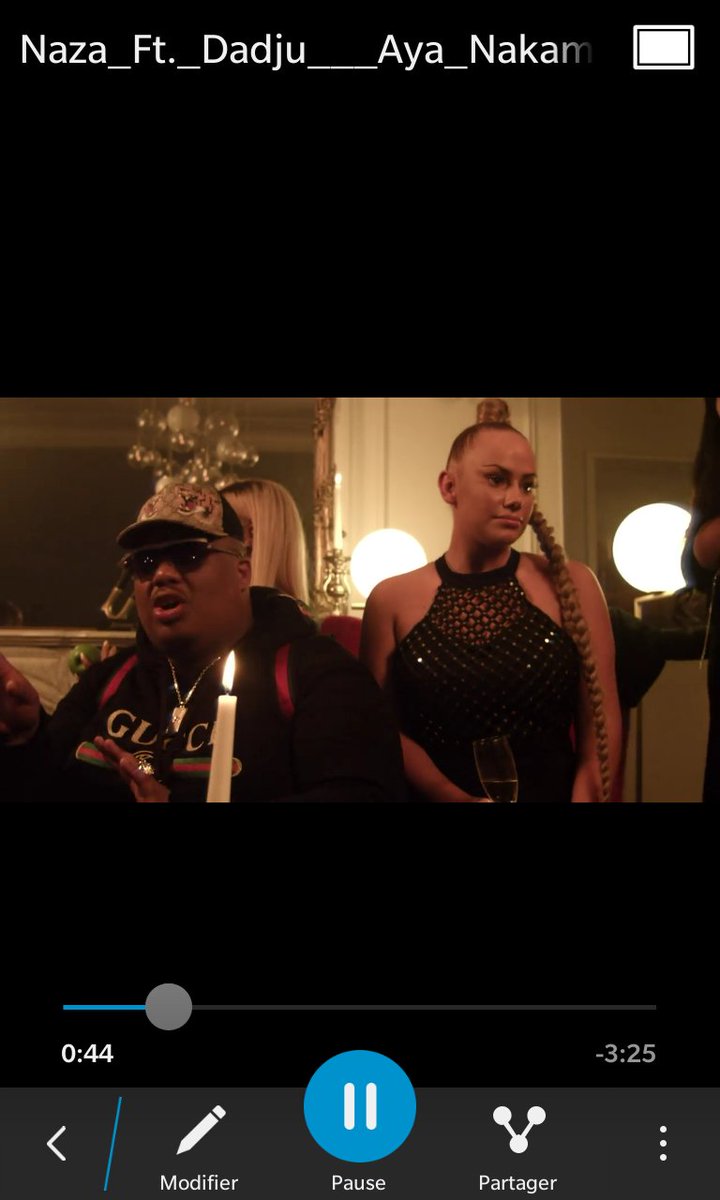 Comme j'innove ils reviennent tous qui m'ignorait. <a href="/NazaBomaye/">N A Z A  🤙🏾</a> #incroyable 😂