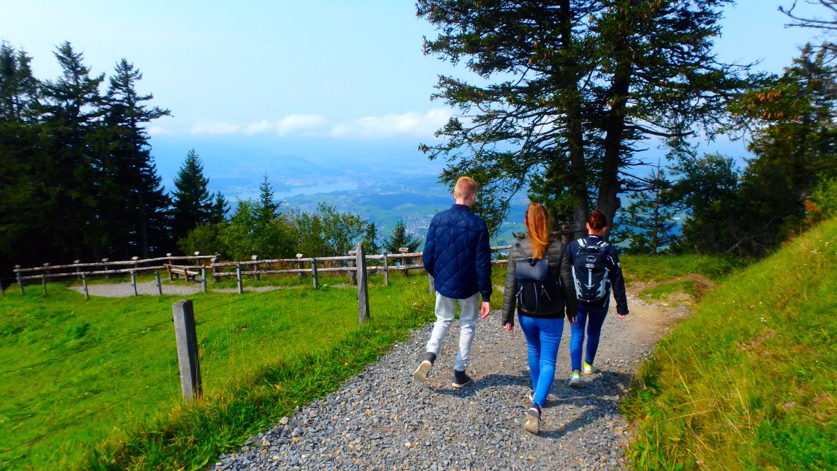 A few pics from <a href="/Aleksandra__G_/">Aleksandra Górecka</a> &amp; Jack's visit to Switzerland for the
#WorldEducationSymposium to speak about our SLC <a href="/PassmoresAc/">Passmores Academy</a>