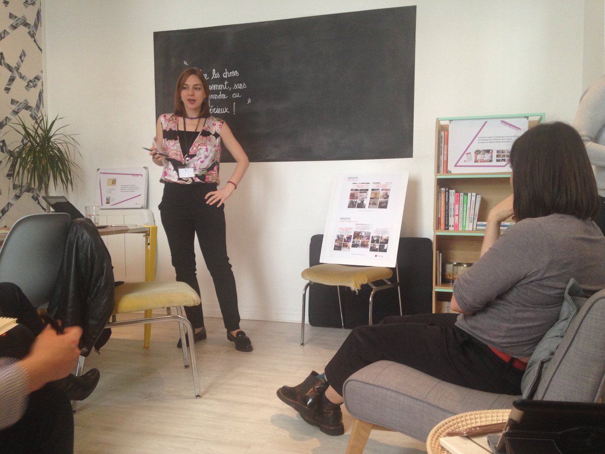 antoineamgr's tweet photo. #MeetingTours InCapsule by Ifop sur le thème de l'#Hybride Innovation ce matin #ChezSimone @InCapsulebyIfop @IfopLuxury https://t.co/bPJE0xBhxc