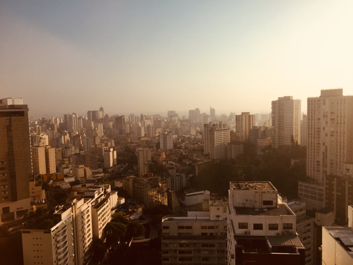 MusicHerr's tweet image. Bom dia São Paulo. #D-EDGE tonight!!