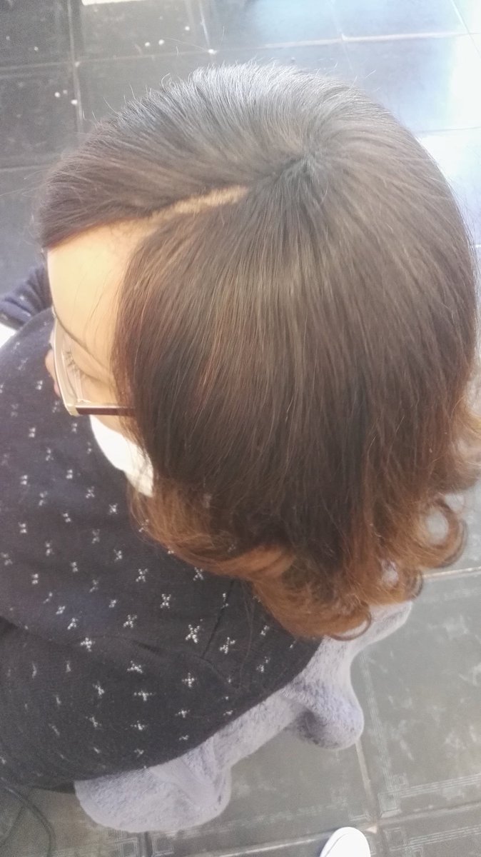 mamchunu's tweet photo. Girls, when I say Bertha @ Nelly's in Braam (52 de Korte Street) HOOKS YOU UP, I MEAN IT! #GirlTalkZA #WeavedUp #InvisibleStitch https://t.co/TX2T0Ppzzn