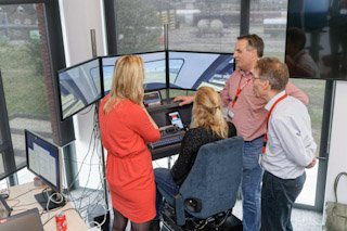ProRail's tweet photo. (Throw)back to the future. We kijken terug op twee mooie dagen vol ideeën en innovaties #explorail https://t.co/649ir1XZHw https://t.co/dJ0jkN9ezV