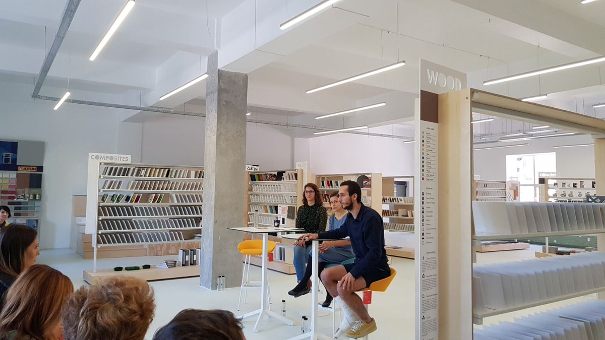 B_Transilvania's tweet photo. #BTVisualStorytelling | Inaugurarea MATER, biblioteca de materiale &amp; (re)surse de inspriatie pentru creativi, @nodmakerspace #BTproudpartner https://t.co/YskZldnuRZ