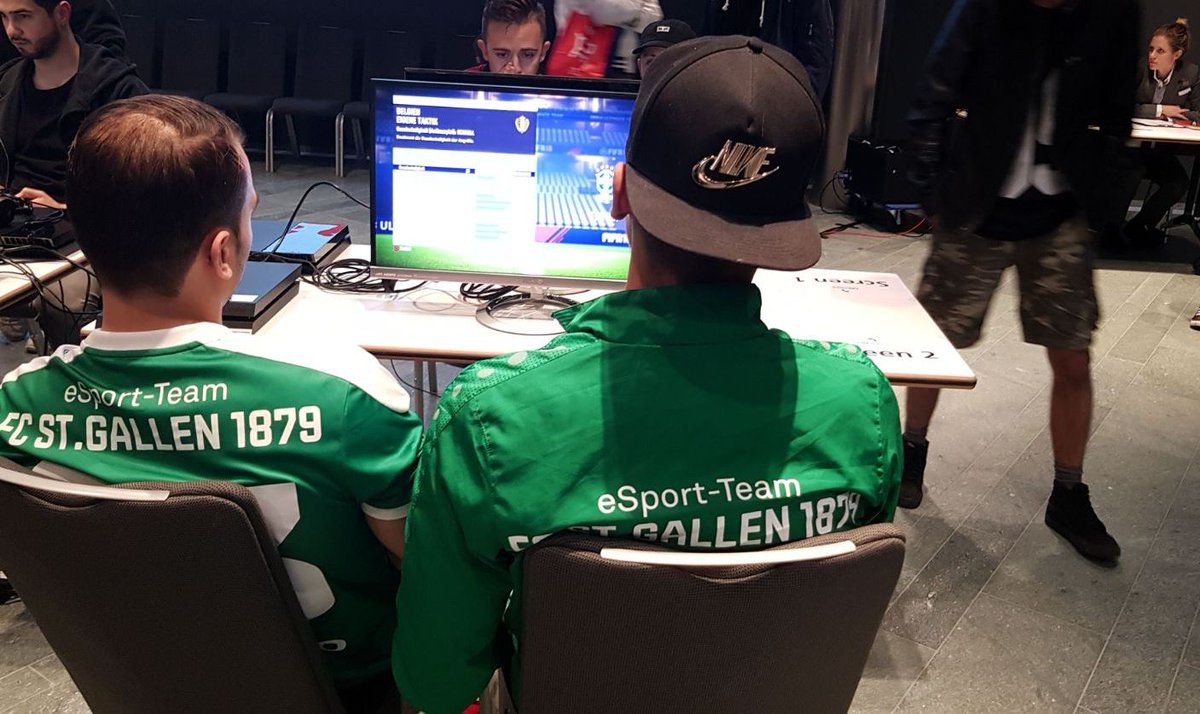FCSG_1879eSport's tweet photo. In 2 Tagen treten Sandro #Neysk11L Poschinger und Bruno #Brunisco Bardelas beim Final der CH-Meisterschaft an.Infos: https://t.co/CsbB0rWqQO https://t.co/aYvKQgQ8rf