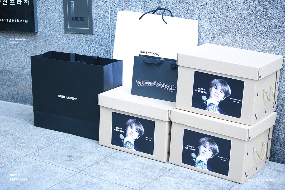 piecesofmind_jm's tweet photo. #JIMIN #지민 #HappyJiminDay #HappyJMDay 23번째 생일을 축하해용! https://t.co/4ybbV7VIqL