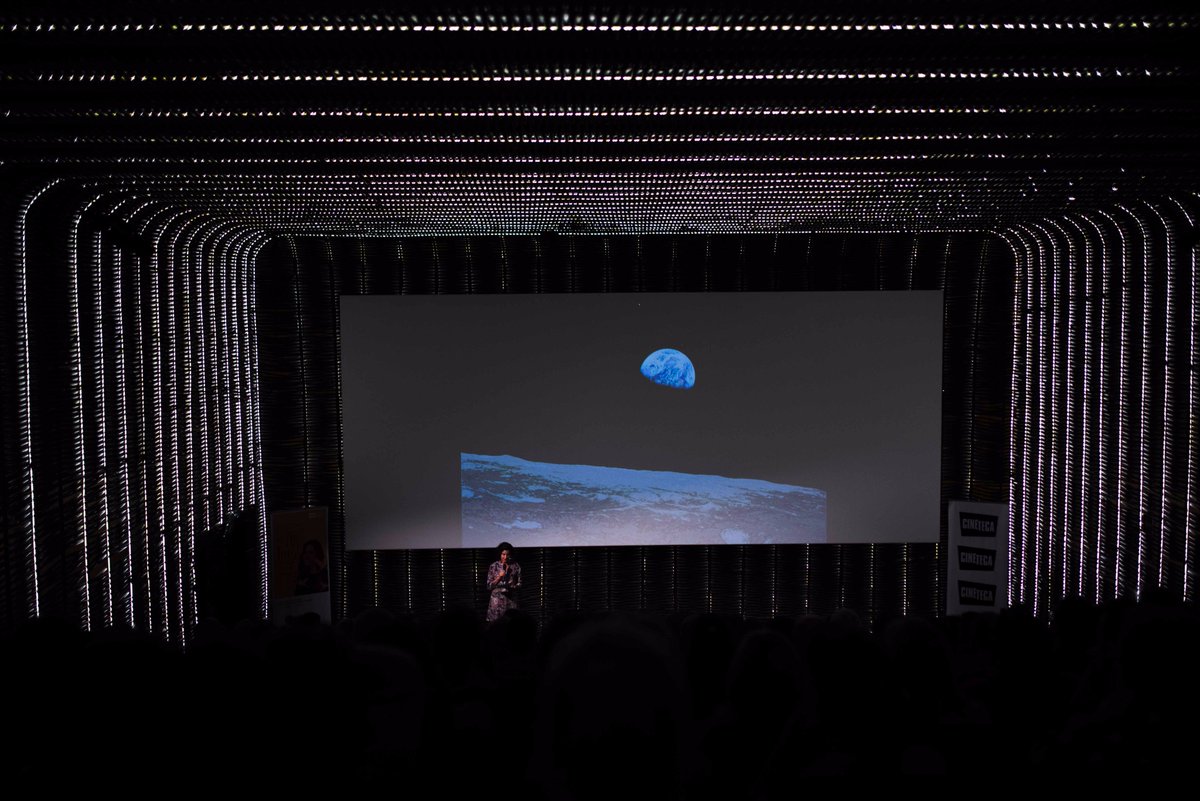 AnotherWayFF's tweet photo. Hace una semana comenzaba #AnotherWay2017 Gracias a las 3.000 personas que se sumaron en @CinetecaMadrid🌍https://t.co/FnFrzUE7j2 https://t.co/VztFHve9vR