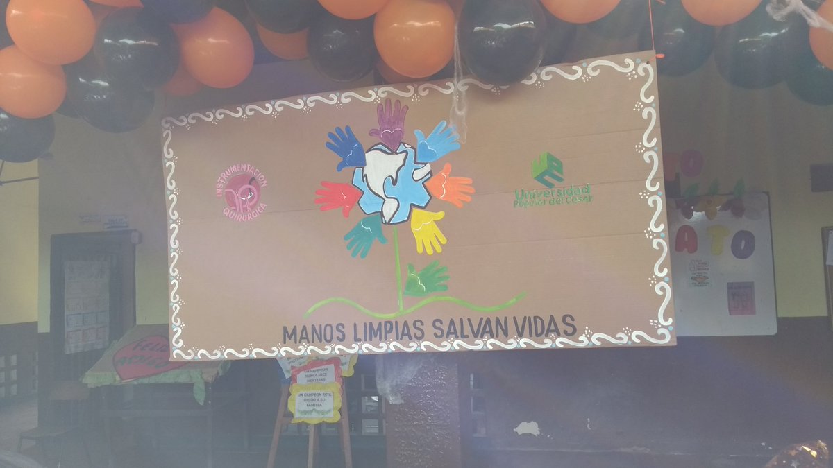 QUIRURGICAUPC's tweet photo. Con éxito Facultad Ciencias de la Salud y nuestro programa @QUIRURGICAUPC se dió inicio a   la acción Manos Limpias Salvan Vidas 2017. https://t.co/smGC4sWFW2