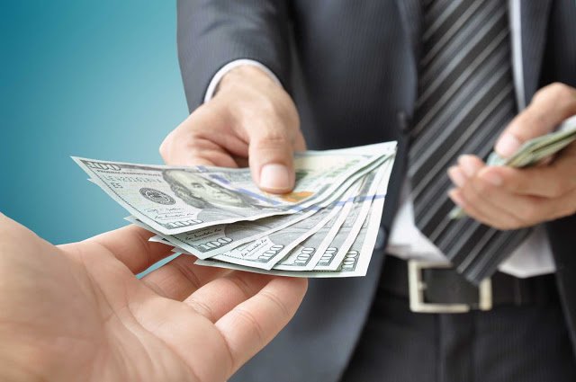 georgedeeb's tweet photo. Hot off the press: Lesson #277:  Revenue Share Loans https://t.co/HlFhGpkBMh #startups #Capital #loans #Financing https://t.co/5zbz0LnvFW