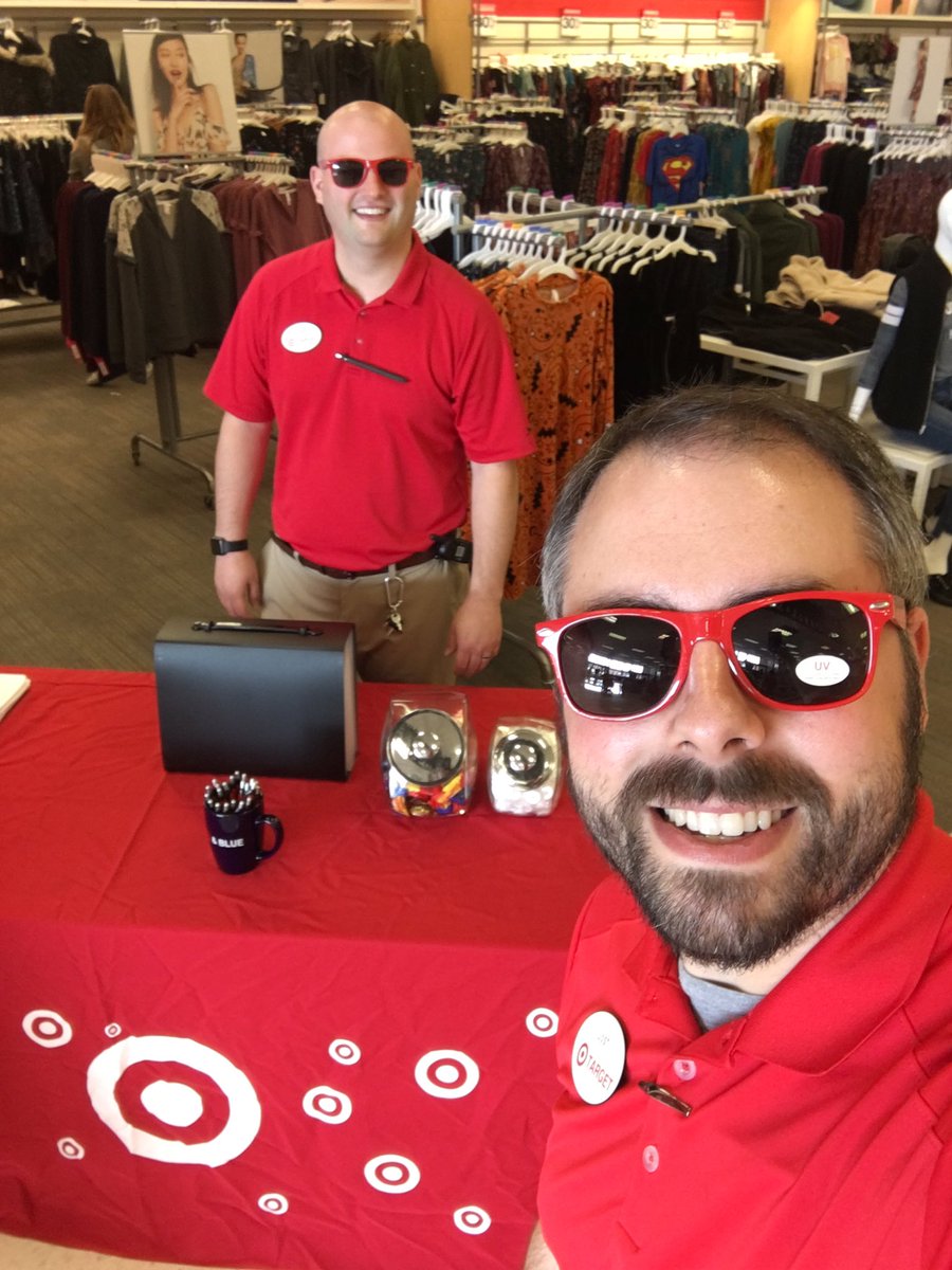 Work somewhere you ❤️!  We're hiring amazing talent 10/13-10/15 from 10a-6p!  <a href="/WeimerKati/">Katie</a> <a href="/EmilyKruki/">Emily Kruki</a> #hiretrainretain