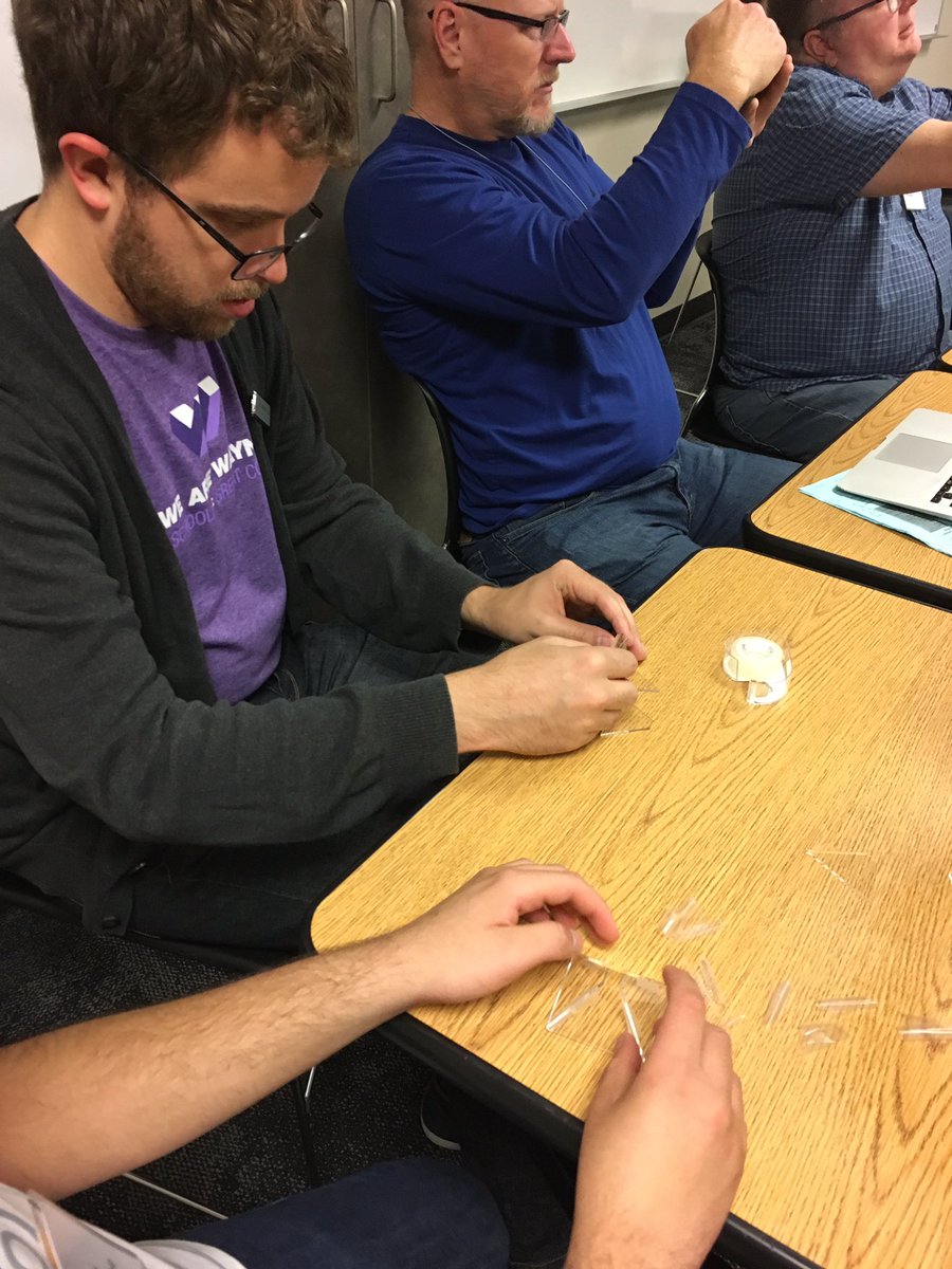 MiguelFromMars's tweet photo. Holograms were made in the Augmented and Virtual Reality Sandbox session https://t.co/lBDps10pVn