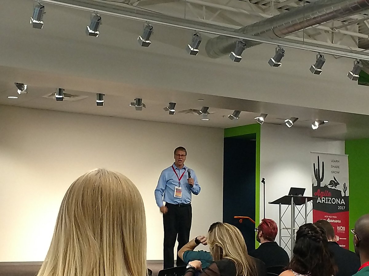 drigin's tweet image. Full house at #AgileAz today!! #intraedge #agileninjas @perryreinert kicking it off