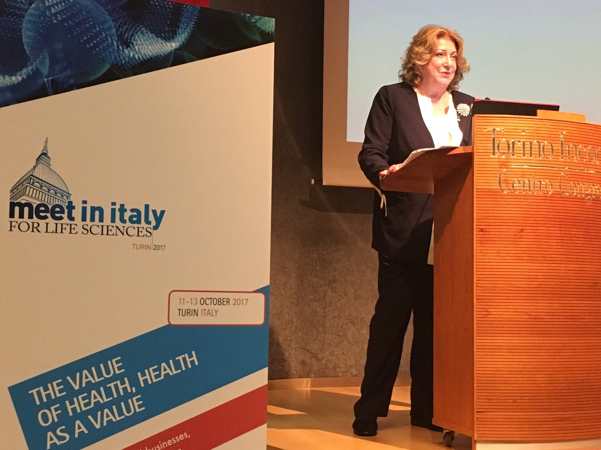 EmaMilano_EU's tweet photo. Science & health are driving Italy’s growth, says Diana Bracco speaking at #MIT4LS2017. Another excellent reason for supporting #EMA2Milano https://t.co/WmaoaDCJCU