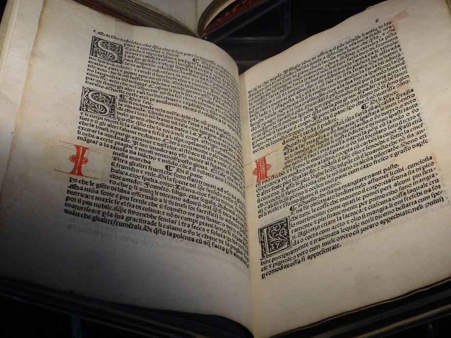 LULGalleries's tweet photo. Meet the Chef - Bartolomeo Sacchi, or Platina, authored the 1st ever printed cook books in Latin (1475) &amp; Italian (1487) #CooksAndTheirBooks https://t.co/2QIXLa0SHV