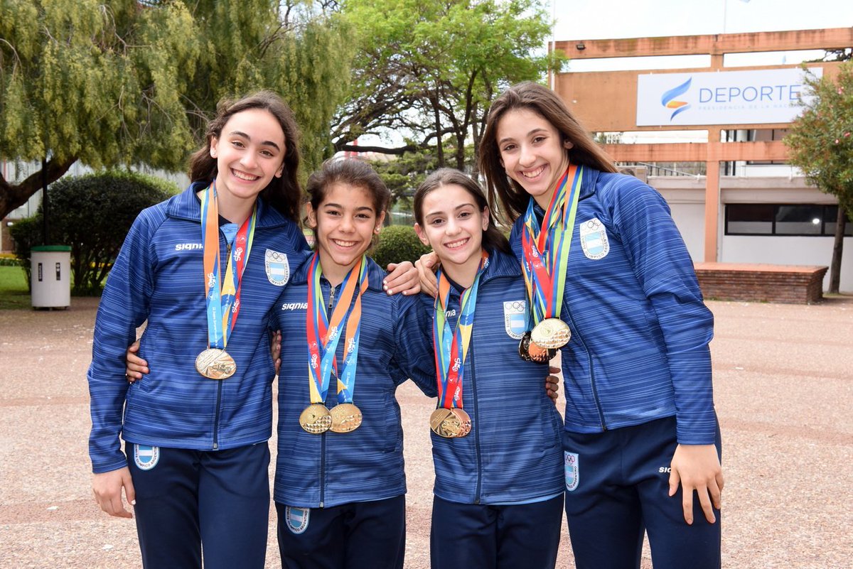 PrensaCOA's tweet photo. #Santiago2017 ¡¡Felicitaciones a la delegación argentina por su gran desempeño en los II Juegos Suramericanos de la Juventud Santiago 2017!! https://t.co/iOL6EmaDjX
