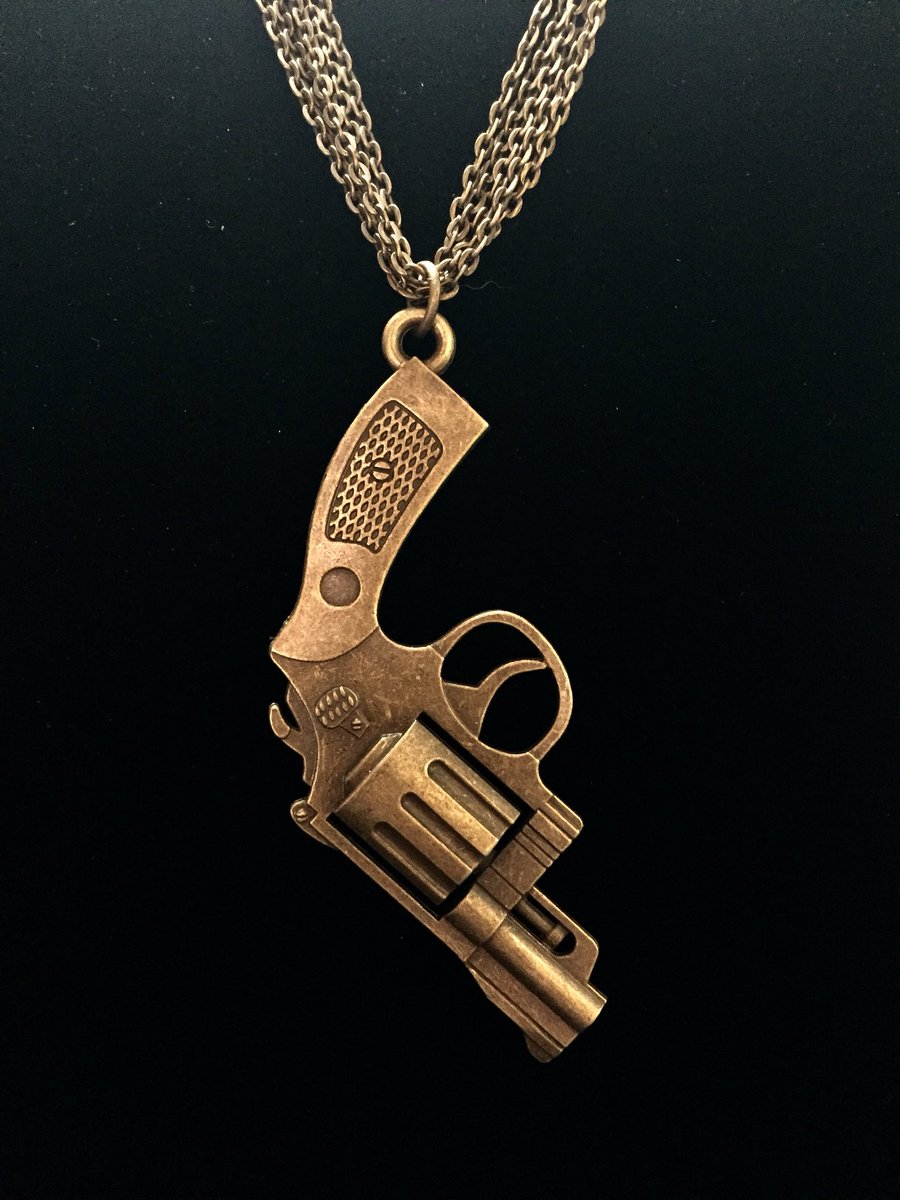 lumppywuddle's tweet photo. https://t.co/2lcSKzr818

Straight Shooter Necklace 
#handmade #necklace @HandmadeRT https://t.co/kDOx2Rd7WF