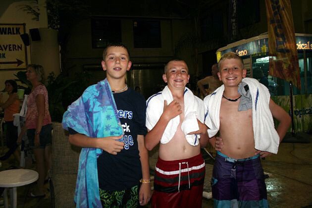 pensybensy's tweet photo. Happy birthday brother. Lots of good memories made and many more to come. Best friends til the death #Original2 https://t.co/aTYhaTe0d1