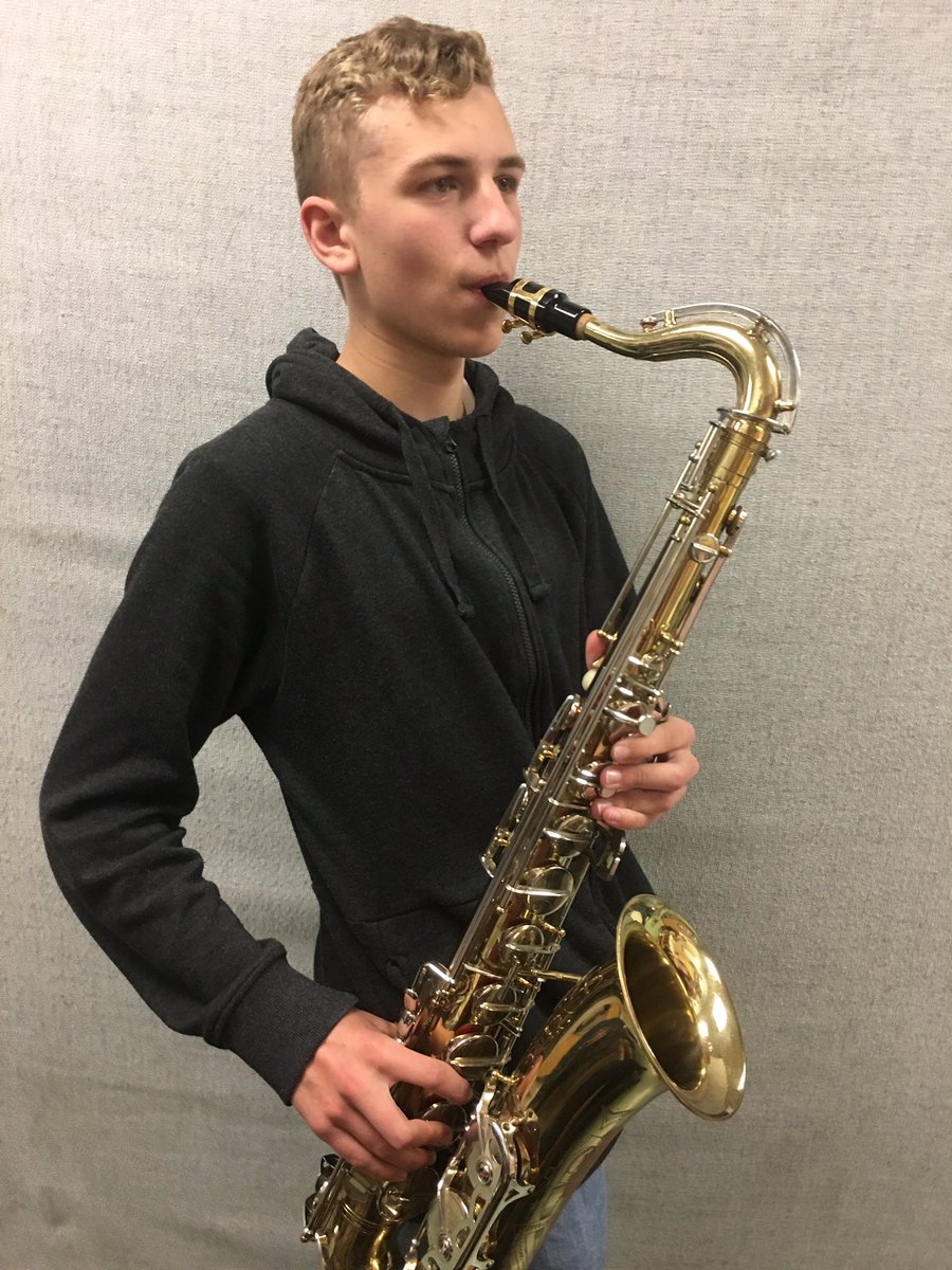 MusicEDHS's tweet photo. Some pictures of our music students with their instruments !!! https://t.co/TzIFzFu9ti