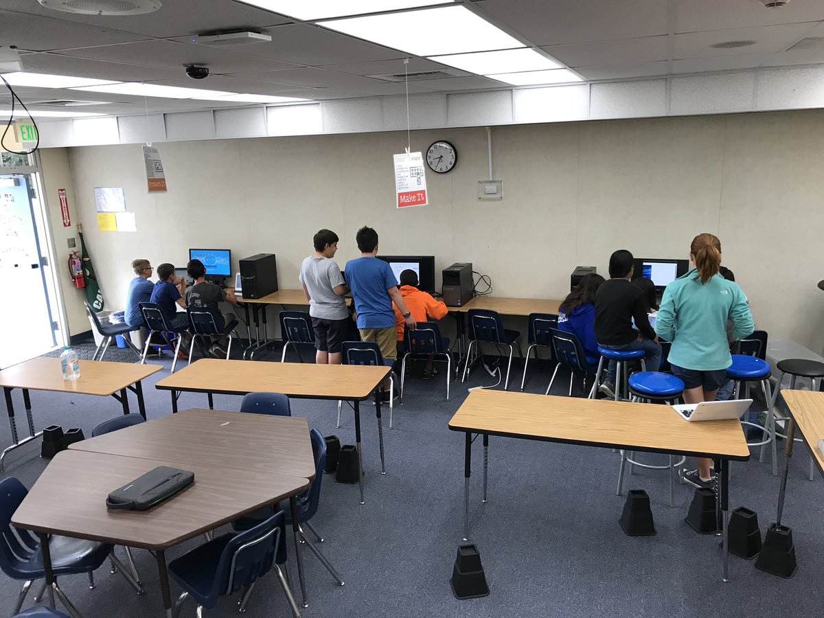 asandersplette's tweet photo. The 3 .@PotterJHS #cyberpatriot teams compete against one another on 3 images today. #FUESD #TeamClippy #TeamPopRocks #SoNotHacking https://t.co/MBaQNigXan