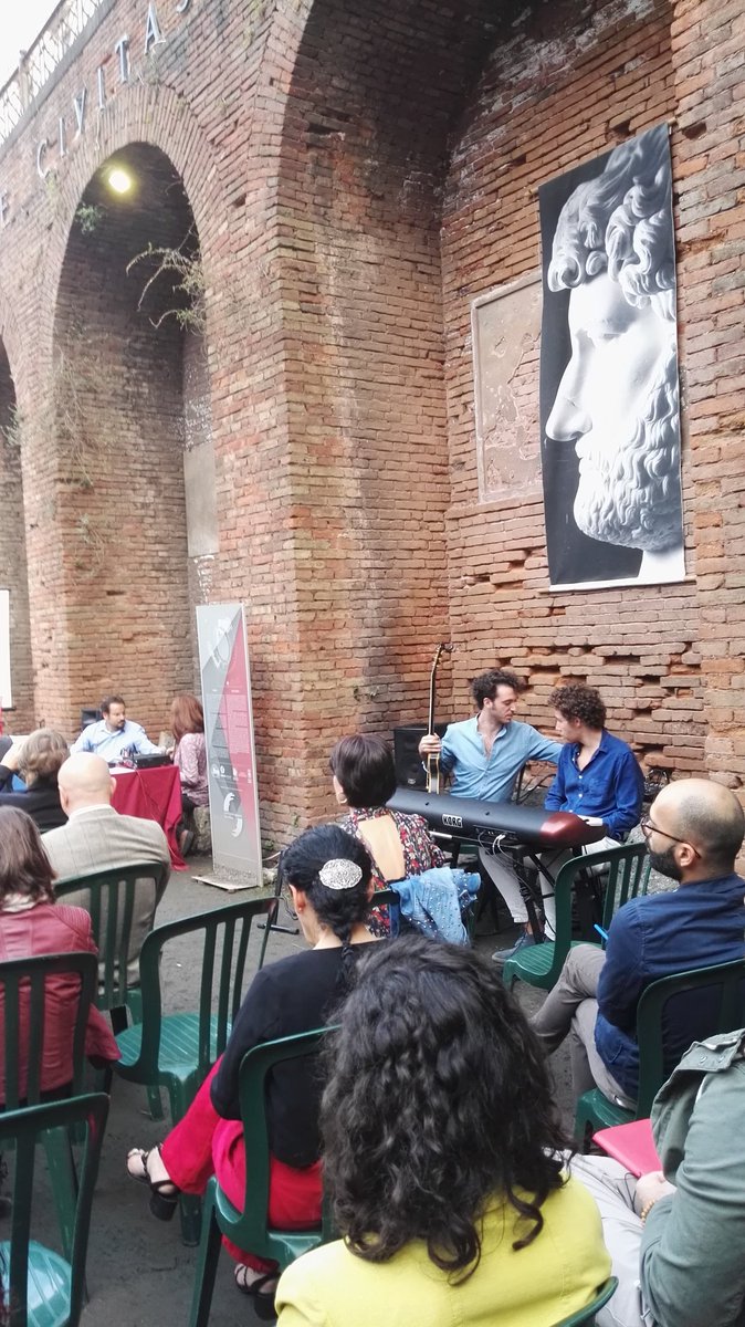 ArcheoINN's tweet photo. Via all'appuntamento dedicato ai grandi temi all'innovazione #culturale! -Giornalismo e #web: nuove opportunità per i #giovani! https://t.co/d5HaTe889z