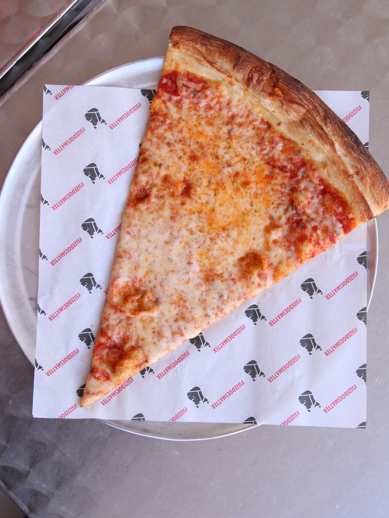 pizzabarsb's tweet photo. When we say #SizeDoesMatter we mean it. #pizzabar https://t.co/sHDn1fhrnz