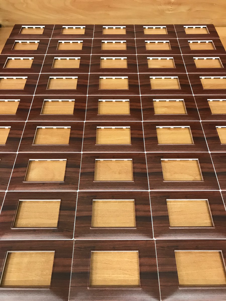 FunghoPlacche's tweet photo. Effetto Legno 08!
https://t.co/Xwso3XVfNn

#fungho #funghoplacche #placcheinterruttori #effettolegno #placchepersonalizzate https://t.co/fOtpwTJfdf