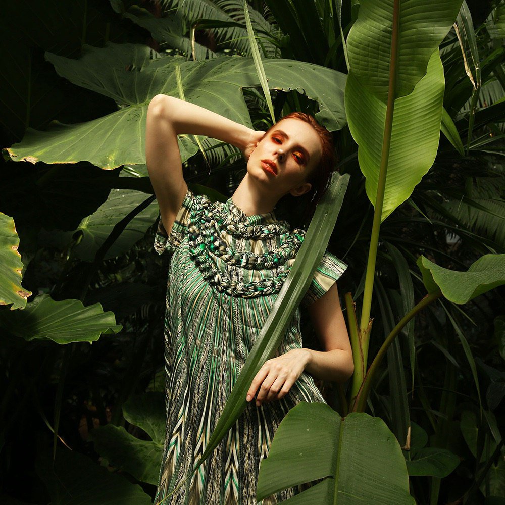 экологическая одежда. экологичный показ мод. Eco fashion week. эко мода е из батареек. Eco одежда.