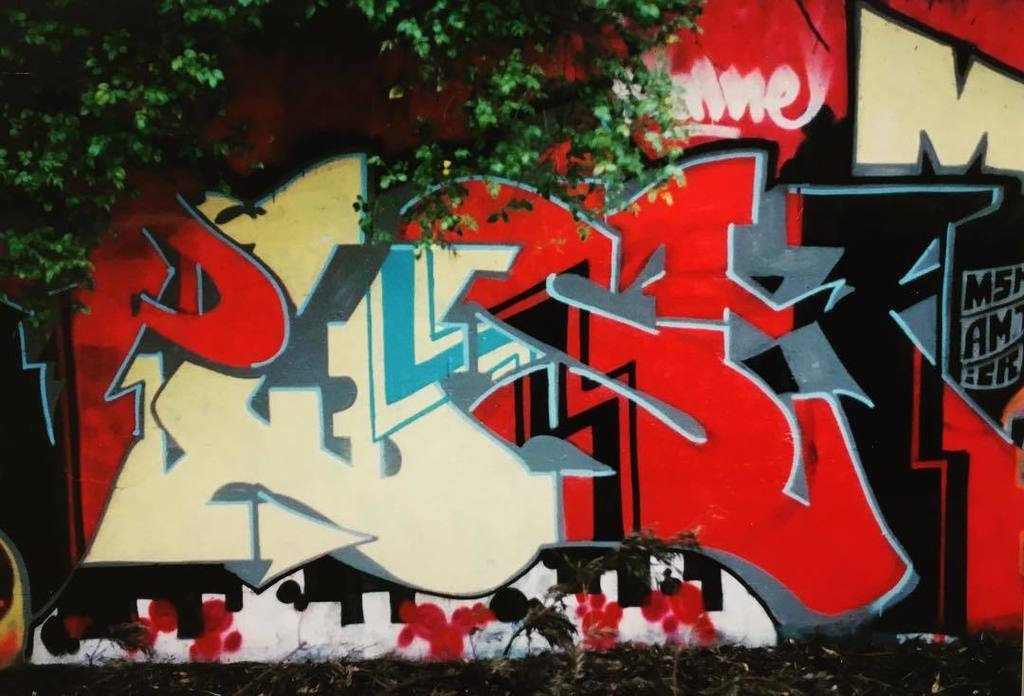 spraystreet's tweet photo. Push
.
.
#graffiti #graf #artworkrebels #awrmsk #motoryard #lagraffiti #lagraf #lagraff #spraystreet #sprayst #artcrimes #hardcopies https://t.co/LWspbjT2mD
