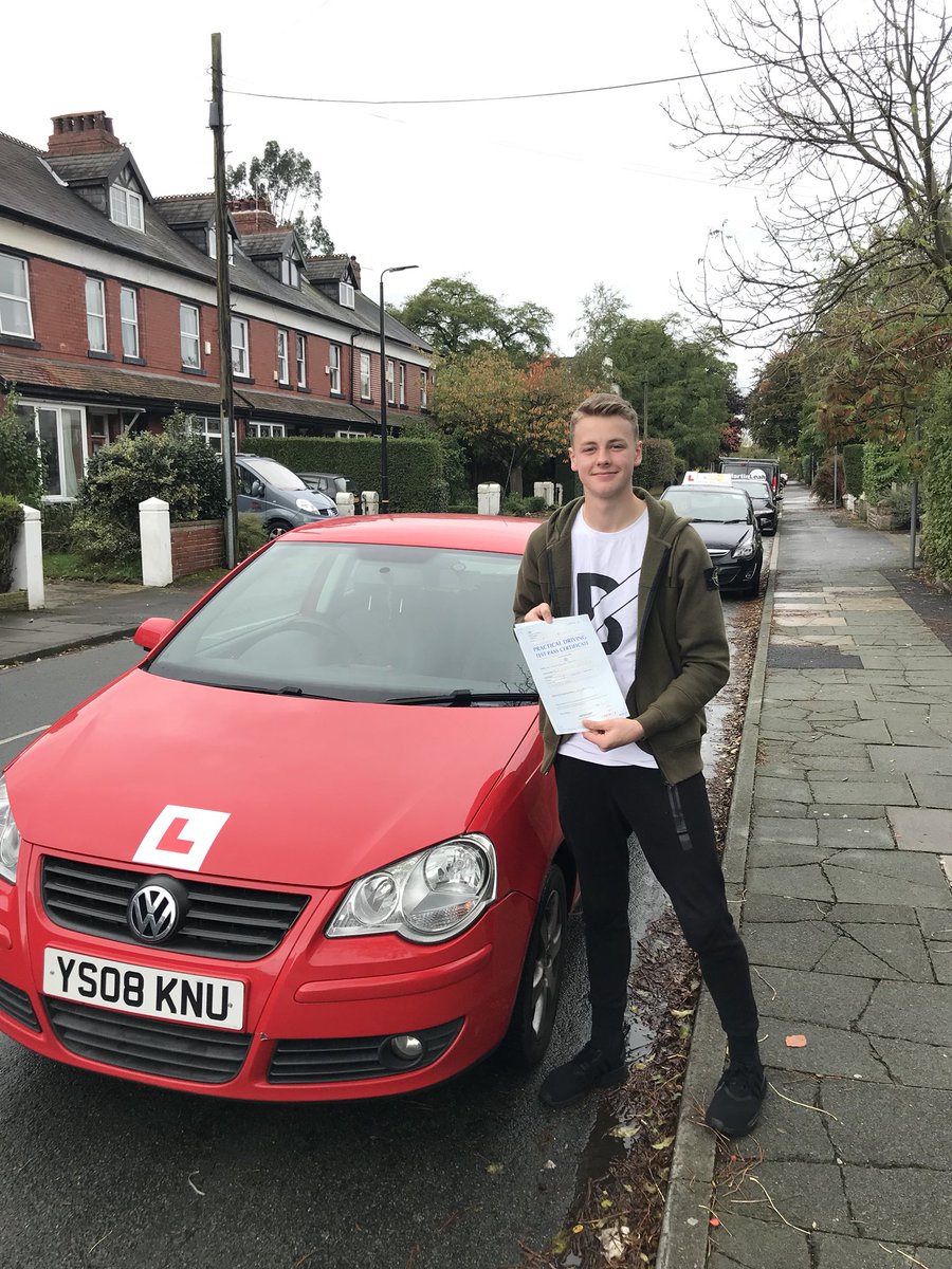TracieHope1's tweet photo. Well done son, now for the payback for years of lax training runs #pubplease #mytaxi #itsFriday https://t.co/LLmT2ow0EK