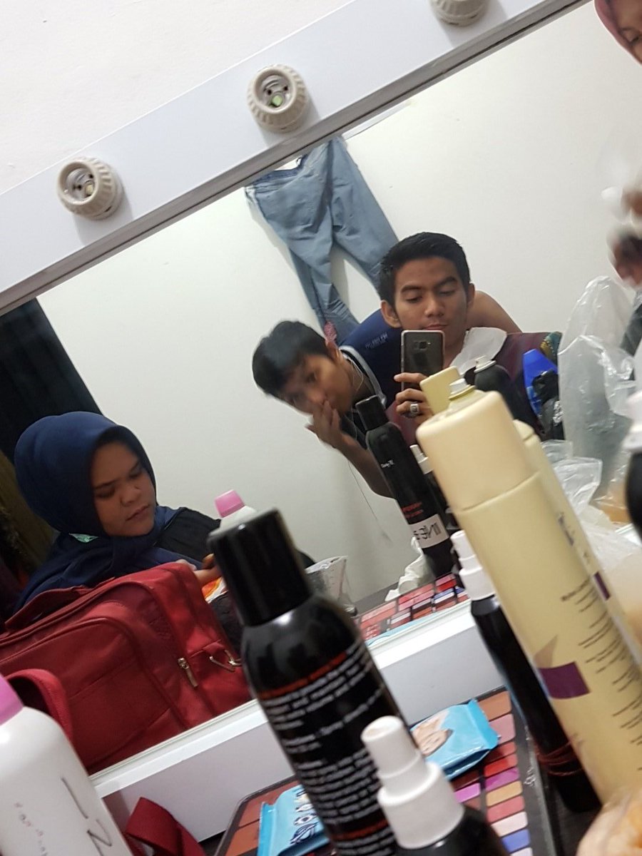 DA2_Ridho's tweet photo. #RizkiRidhoIDA2017IVM
Persiapan buat nynyi kembalilah padaku https://t.co/7aFhfhkTTz