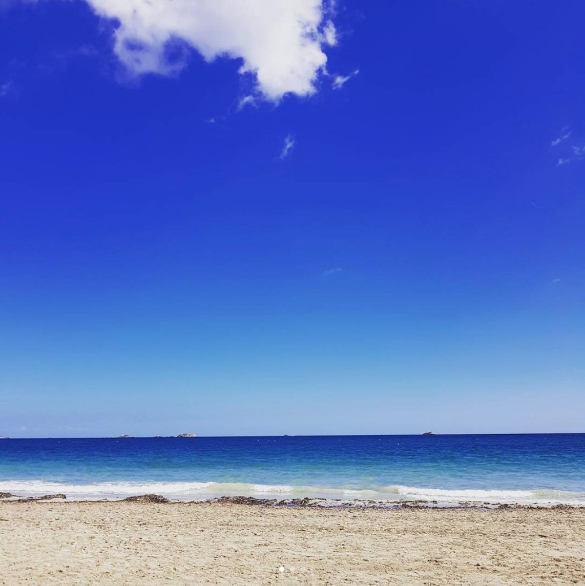 TanitBeach's tweet photo. #TanitBeach views. Aare we in heaven? or this is real #Ibiza? https://t.co/zQRHu9tdCx