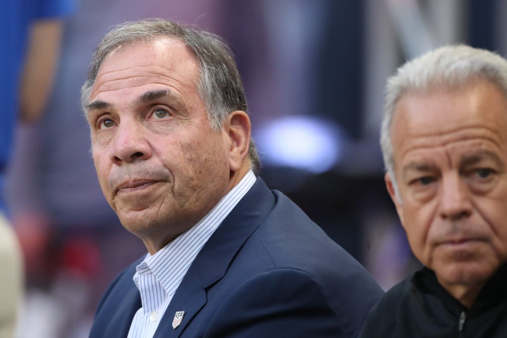Bruce Arena steps down as coach of @ussoccer. Interim coach to be named in next 7-10 days. 247sports.com/Bolt/Bruce-Are… https://t.co/uLBLwKDCVn