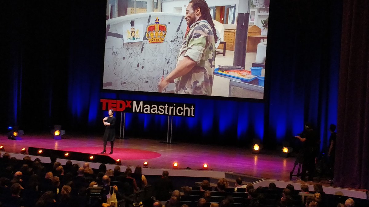 TobBuc's tweet photo. Imagine how healthy we can be if we all came together. It may start w/ a sofa. @karinbruers about community @TEDxMaastricht #TEDxMaastricht https://t.co/WZ9WzCq1fP