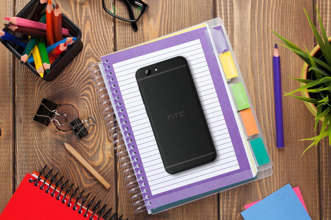 HTC_Chile's tweet photo. No olvides que tu #HTCOneA9s cuenta con la protección #HTCSOS, en caso de equipo mojado o pantalla rota. #HTCChile https://t.co/vWfuOaioog