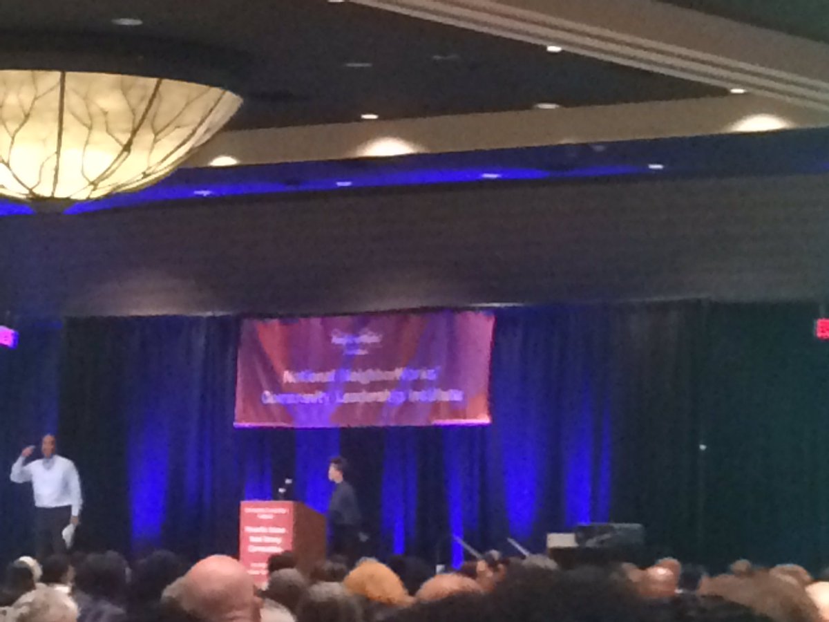 elenakaye's tweet photo. 'Gassho - acknowledging everything in the universe that has brought you to this point in your life' @neighborworks #CLI2017 https://t.co/2JoyNx38Q1